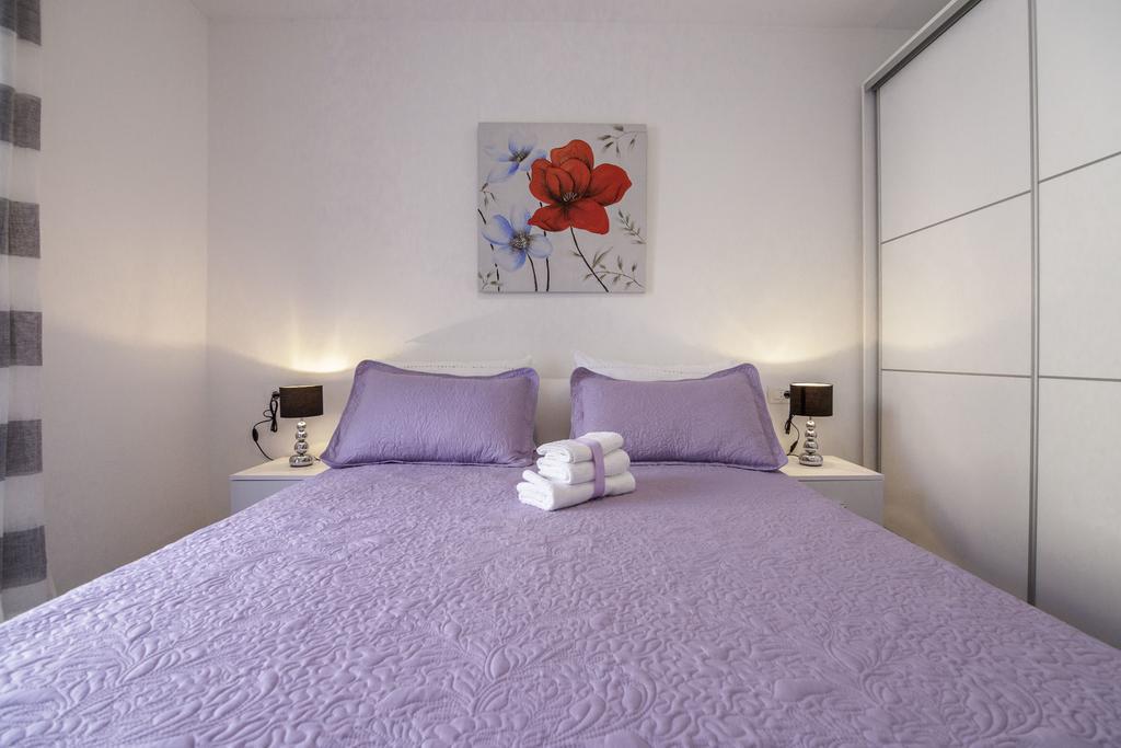 Jurica Apartment Komiza