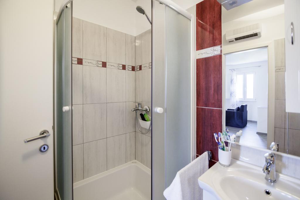 Jurica Apartment *