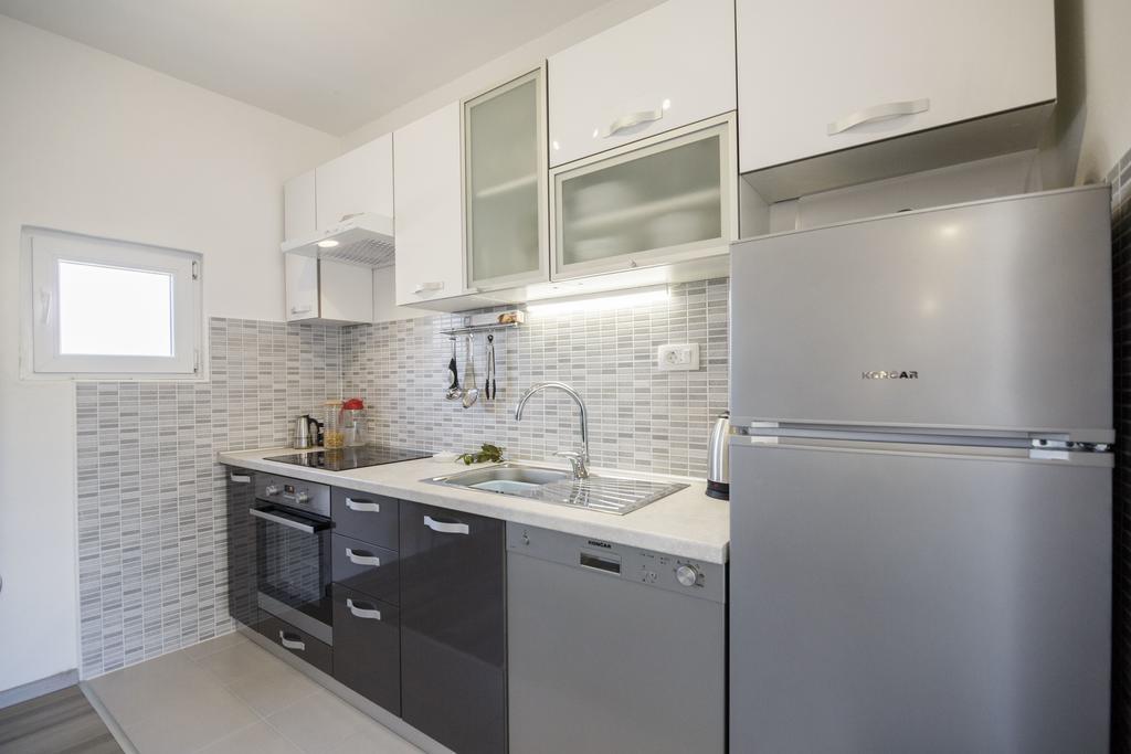 Apartment Jurica Komiza